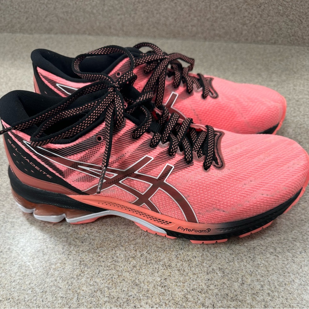 Woman’s Gel Jadeite Sneaker